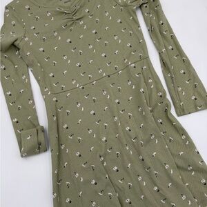 art class Olive Green Long Sleeve Floral Casual Dress